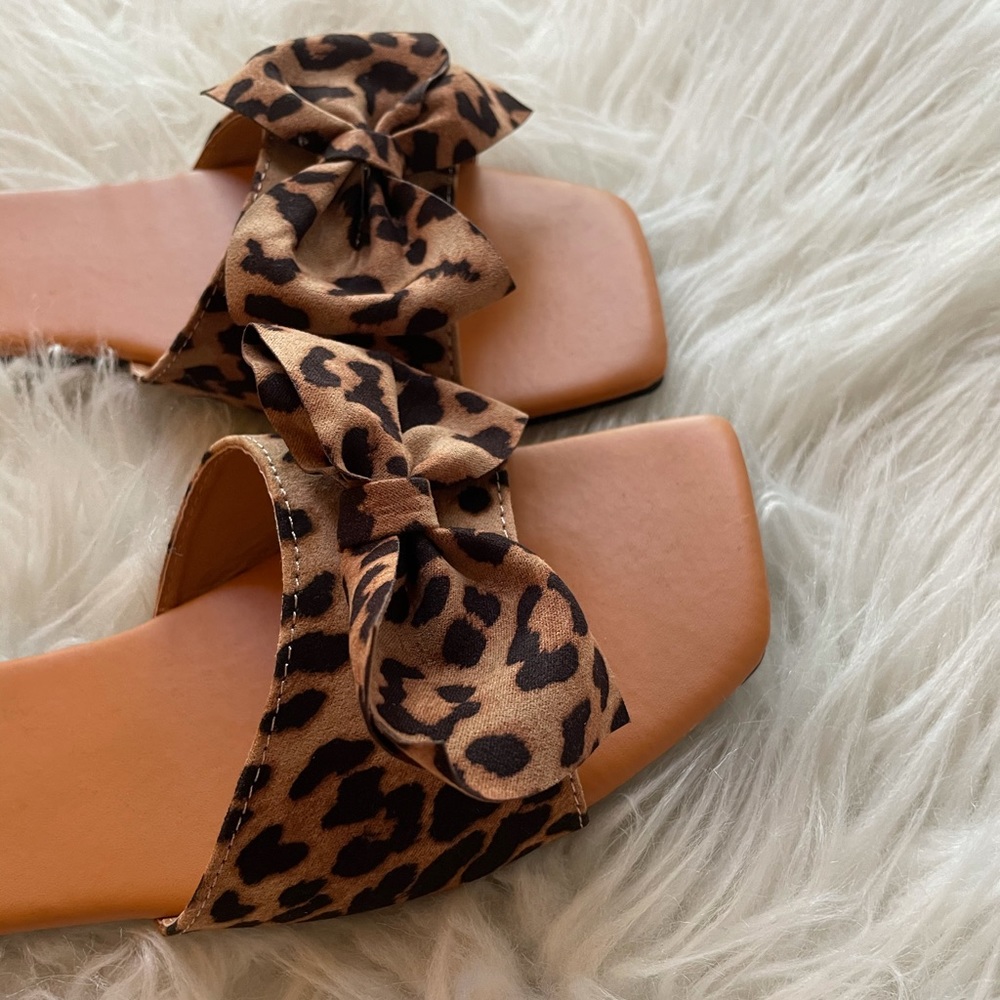 Leopard Bow Square Toe Slide Sandals - Picture 5 of 16
